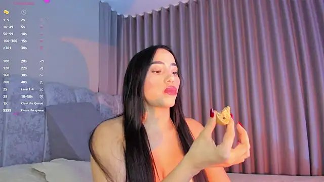 ashlyestone online show from April 11, 3:03 am