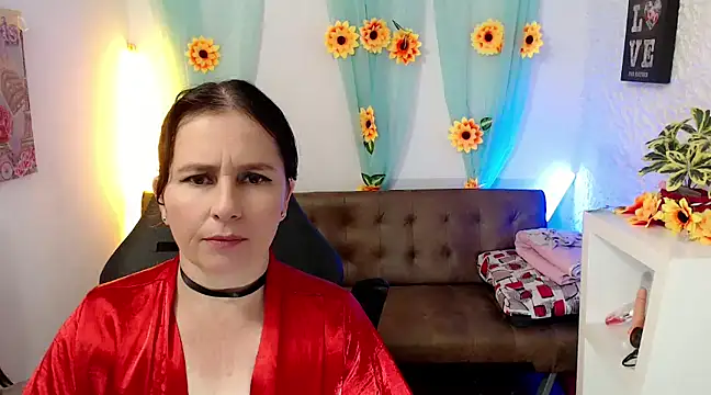 Snapshot of victoria_jones chatting on March 21, 4:07 pm victoria jones online show from March 21, 4:07 pm