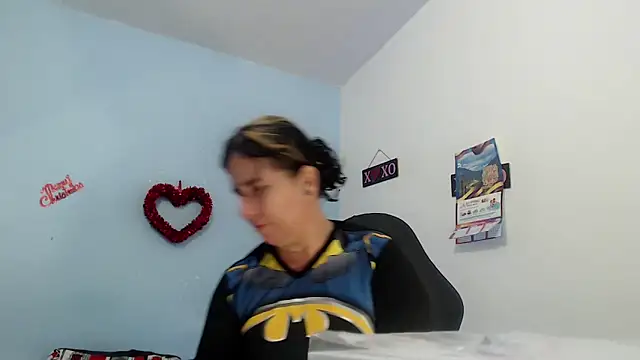 victoria jones online show from March 20, 12:39 pm