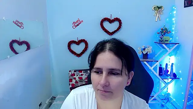 victoria jones online show from January 7, 2:44 pm