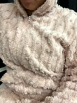 Diya Chopra online show from December 1, 3:29 am