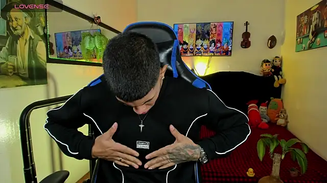 Damian latinxxx online show from May 3, 12:27 am