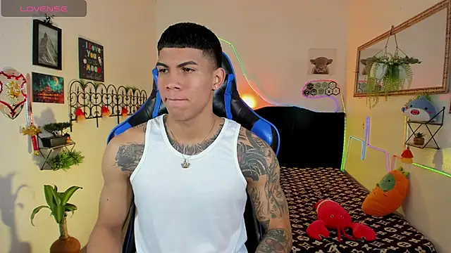 Damian latinxxx online show from February 11, 3:17 am