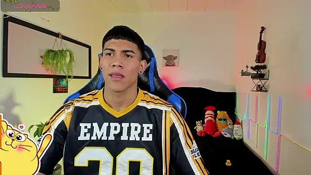 Damian latinxxx online show from March 2, 5:08 am