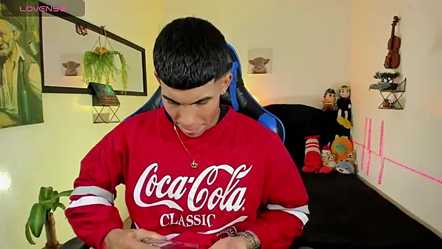 Damian latinxxx online show from March 19, 2:22 am