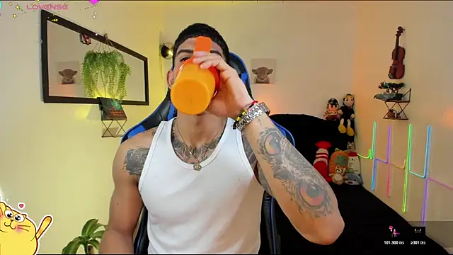 Damian latinxxx online show from March 14, 1:22 am