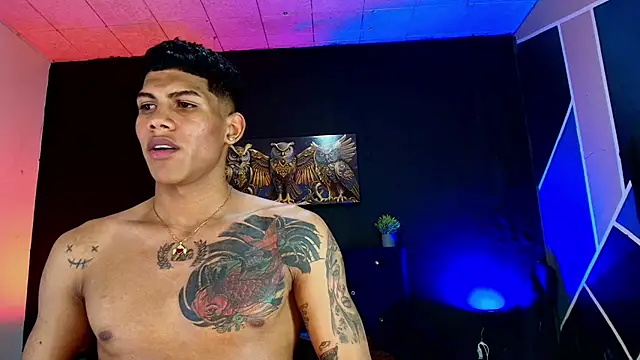 Snapshot of Damian_latinxxx chatting on March 4, 9:18 am Damian latinxxx online show from March 4, 9:18 am