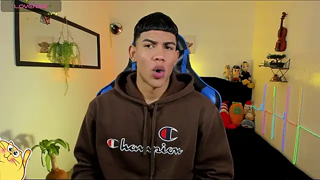 Damian latinxxx online show from March 11, 3:22 am