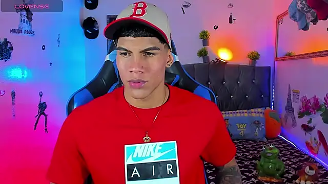 Snapshot of Damian_latinxxx chatting on September 25, 3:12 am Damian latinxxx online show from September 25, 3:12 am
