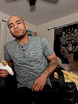 JohnnyDeep187 online show from November 17, 9:13 am