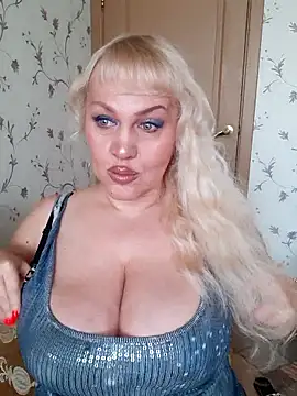 IsabellaBoni online show from January 15, 10:18 am