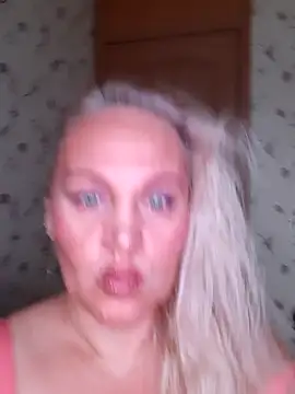 Snapshot of IsabellaBoni chatting on November 27, 7:09 am IsabellaBoni online show from November 27, 7:09 am