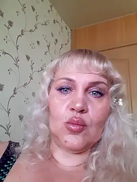 IsabellaBoni online show from May 14, 6:43 am