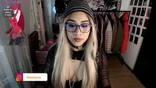 exodiakinky2 online show from March 3, 4:19 am