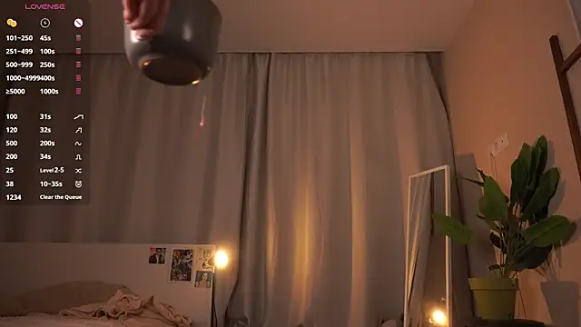 brendacom online show from January 18, 4:32 pm