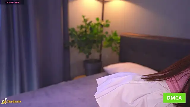 Bellacle online show from March 22, 8:05 am