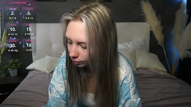 Snapshot of bubble_bbb chatting on September 15, 4:13 am bubble bbb online show from September 15, 4:13 am