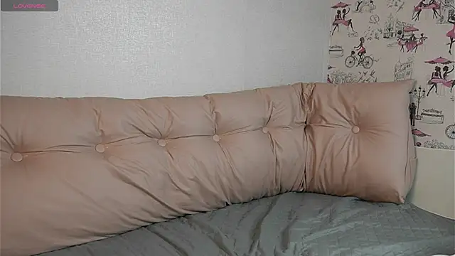 Snapshot of bubble_bbb chatting on October 26, 4:13 am bubble bbb online show from October 26, 4:13 am