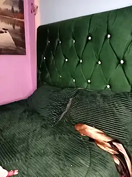 wildnastia online show from March 14, 6:10 am