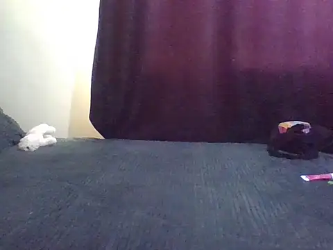 wildnastia online show from February 18, 5:27 am