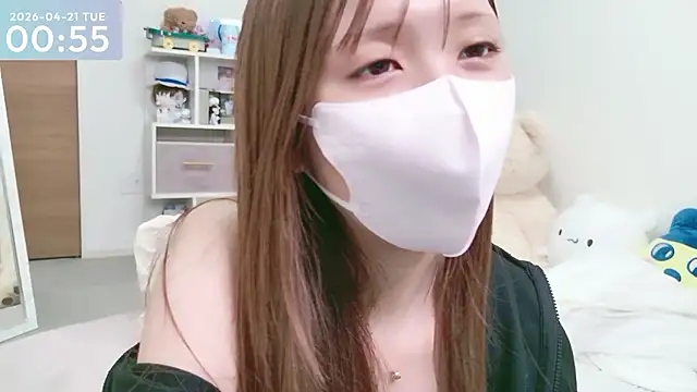 -SHINON- online show from April 20, 3:57 pm