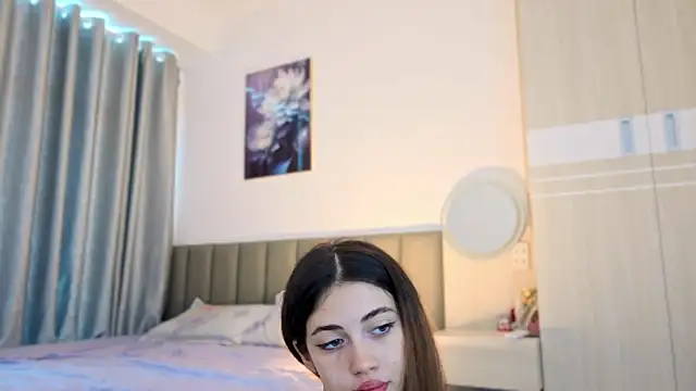sweety vikky online show from June 1, 12:33 am