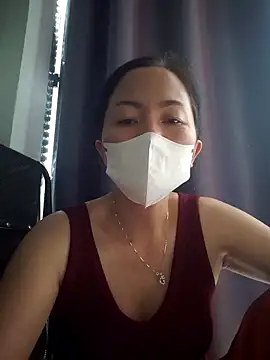 Baby-sexytits18 online show from November 9, 11:53 pm