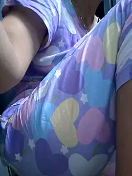Snapshot of Baby-sexytits18 chatting on October 8, 1:12 pm Baby-sexytits18 online show from October 8, 1:12 pm