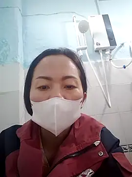 Baby-sexytits18 online show from November 28, 11:38 pm