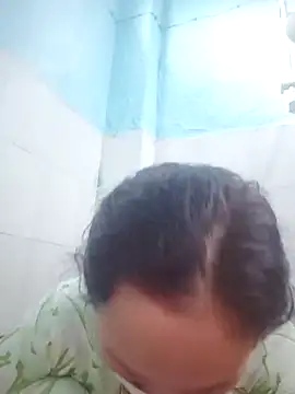 Baby-sexytits18 online show from November 8, 1:31 am