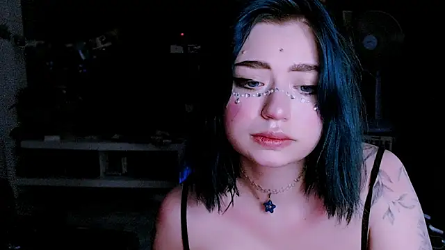 Snapshot of candy_lina chatting on October 6, 3:19 am candy lina online show from October 6, 3:19 am