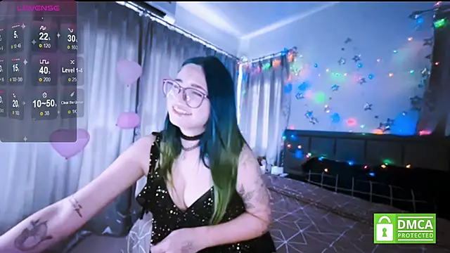 Snapshot of candy_lina chatting on February 20, 8:28 am candy lina online show from February 20, 8:28 am