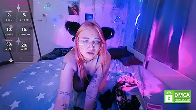 Snapshot of candy_lina chatting on March 19, 4:24 pm candy lina online show from March 19, 4:24 pm