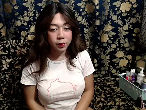 urprincessnicolexxx online show from May 18, 9:25 am