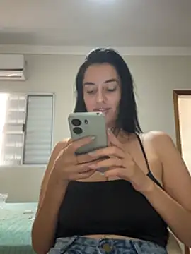 Snapshot of Catmila94 chatting on February 11, 1:55 pm Catmila94 online show from February 11, 1:55 pm