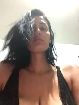 Snapshot of Catmila94 chatting on December 5, 2:54 am Catmila94 online show from December 5, 2:54 am