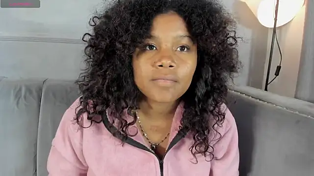 Snapshot of Isabellsmmith chatting on November 14, 9:07 pm Isabellsmmith online show from November 14, 9:07 pm