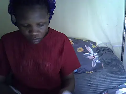 Snapshot of Sweet_serah chatting on September 23, 3:24 am Sweet serah online show from September 23, 3:24 am