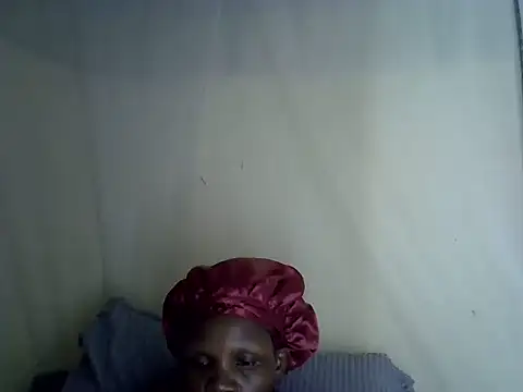 Snapshot of Sweet_serah chatting on September 11, 6:19 pm Sweet serah online show from September 11, 6:19 pm