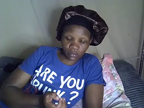 Snapshot of Sweet_serah chatting on July 7, 6:47 am Sweet serah online show from July 7, 6:47 am