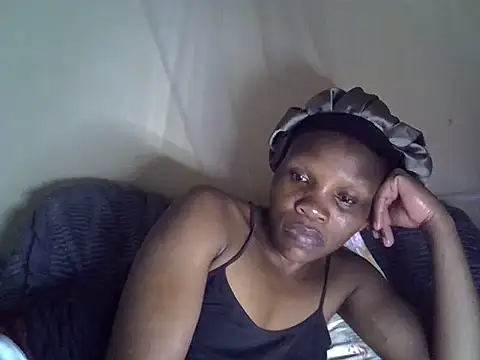 Snapshot of Sweet_serah chatting on June 7, 5:29 pm Sweet serah online show from June 7, 5:29 pm