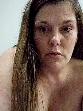ALISSA BREANN online show from December 2, 4:05 am