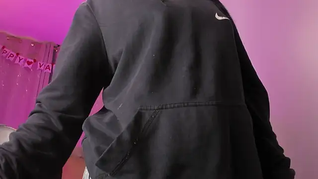 Zara dulce online show from February 13, 12:05 pm