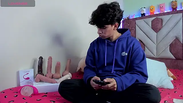 Santy carrington online show from September 23, 3:46 am