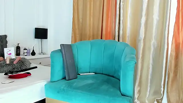 Santy carrington online show from January 24, 7:18 pm