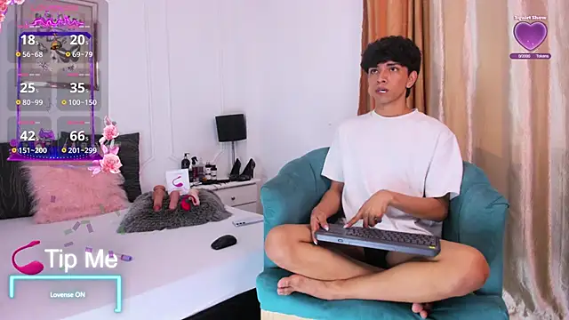 Santy carrington online show from February 5, 8:35 pm