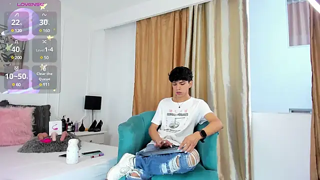 Santy carrington online show from January 24, 12:52 pm