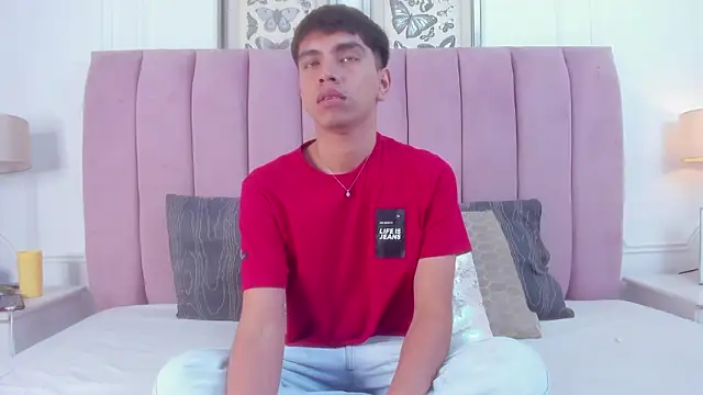 Santy carrington online show from March 6, 8:48 pm