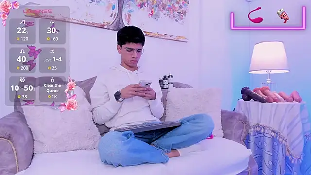 Santy carrington online show from April 15, 1:37 pm