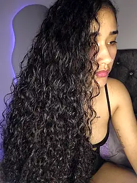 jaderossxx online show from April 2, 2:19 am